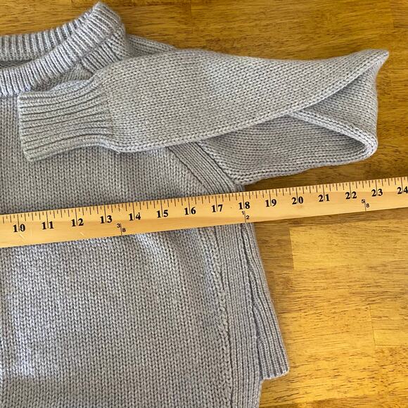 Lululemon Women's Yin to You Merino Wool Sweater Size XS/S Tight Knit Side Slit - Picture 9 of 10
